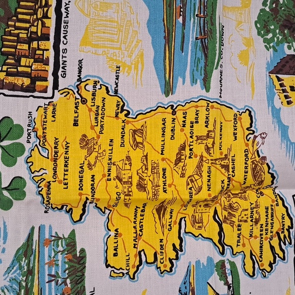 Vintage Irish Linen Tea Towel Ireland Landmark City Map NWOT 1980's - Picture 3 of 7
